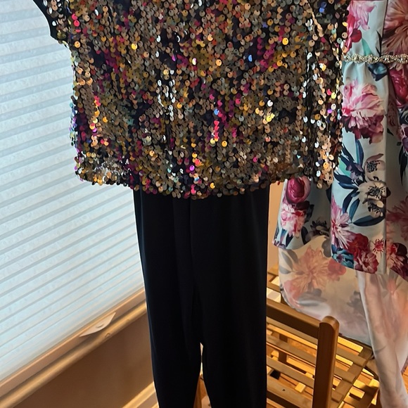 Girls Glam and Dress Up + Bundle - Picture 6 of 9